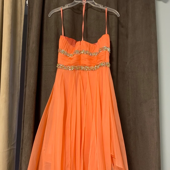 Rianna Couture Dress. Scarf and spaghetti straps - Size 6 - Picture 2 of 4